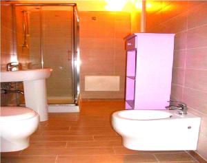 Ένα μπάνιο στο Holiday Home Michela