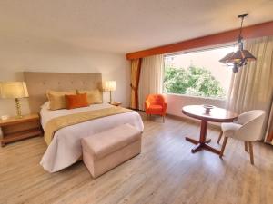 Antara Hotel & Suites - Miraflores房間的床