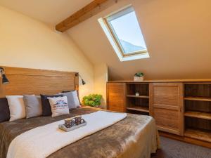 Posteľ alebo postele v izbe v ubytovaní Appartement de 70 m² au centre-ville avec piscine, hammam, sauna et balcon bien exposé - FR-1-296-392