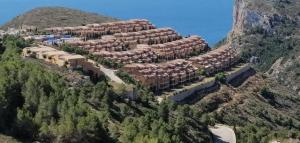 an aerial view of a resort on a mountain at Paraíso in Cumbre del Sol