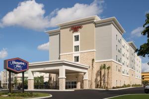 a rendering of the front of a hotel at Hampton Inn Miami Airport East in Miami