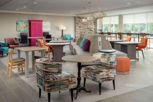 Posezení v ubytování Home2 Suites By Hilton Columbus Polaris