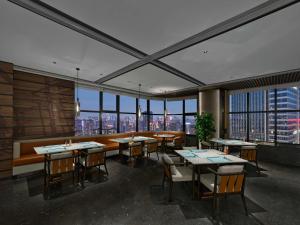 成都滨江希尔顿逸林酒店商务区和/或会议室