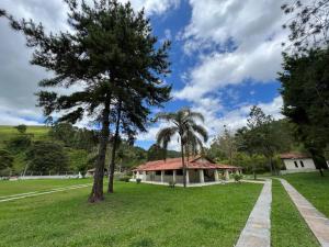 Gallery image of Lindo sítio para você e sua família! in Guararema +92 photos