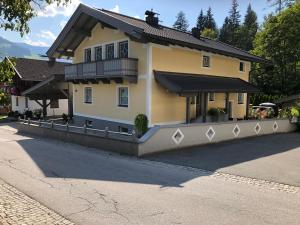Budova, v ktorej sa apartmán nachádza