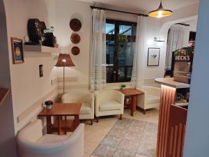 Posezení v ubytování Petkov Family Hotel