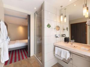 Kúpeľňa v ubytovaní Mercure Warszawa Grand