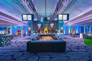 a large room with a table in the middle at Grand Hyatt Washington in Washington