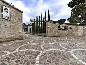 Gallery image of All Time Relais & Sport Hotel in Rome