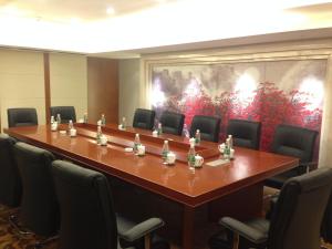 Konferenční prostory v ubytování 东航燕归楼商务酒店