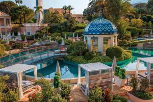 Басейн в или близо до Monte-Carlo Bay Hotel & Resort + 13 снимки