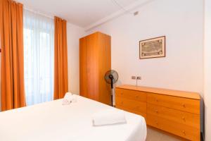 Letto o letti in una camera di NEW! Apt x4 a 1km from Don Bosco Bus Station!