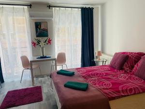 Onyx apartment with Free private garage + AC tesisinde bir odada yatak veya yataklar