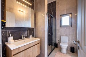 Koupelna v ubytování Stone House Datça Blok-B