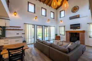 Posezení v ubytování Stone House Datça Blok-B