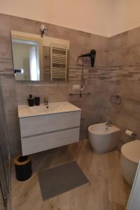 A bathroom at Casa Romeo
