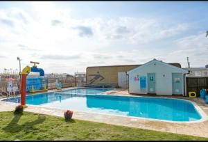 Afbeelding uit fotogalerij van Staycay Luxury Caravan in Seasalter