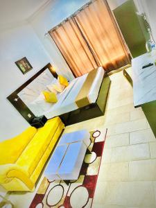 Posezení v ubytování Posh Hotel and Suites Ikeja