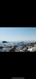 提比里亞的住宿－Lake Breeze of Tiberias，蓝天海洋景象
