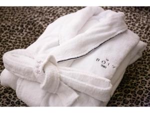 a white towel with the word novation written on it at THE BOLY OSAKA - Vacation STAY 52036v in Osaka