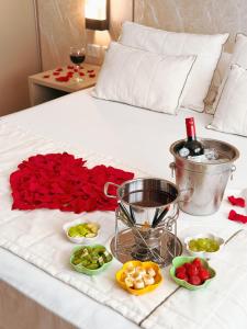 Cama ou camas em um quarto em Nadai Confort Hotel e Spa