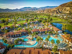an aerial view of the pool at the resort at Omni Rancho Las Palmas Resort & Spa in Rancho Mirage