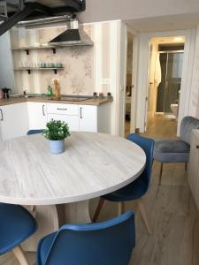 Kuchyň nebo kuchyňský kout v ubytování Loft 4 Maracena centro