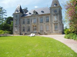 Zahrada ubytování Chateau des poteries + 19 fotografií