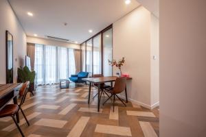 Mynd úr myndasafni af Metropole Condo City Central Sy's Home í Ho Chi Minh