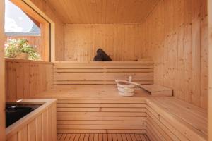 Zdjęcie z galerii obiektu Ferienwohnung Alpenland - schönes, neues Apartment w Neustift im Stubaital