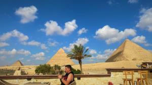 Majutusasutuse Seven Pyramids View Inn külastajad