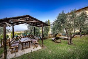 Taman di luar Agriturismo Cesani