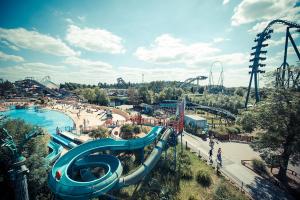 a water park with a water slide and a roller coaster at Perfect Location, 1 Bedroom APT, Castle, Legoland in Windsor