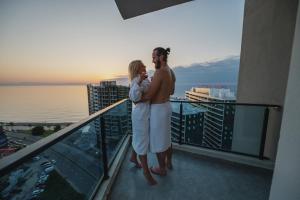 Photo de la galerie de l'établissement 18 FLOOR, à Batoumi