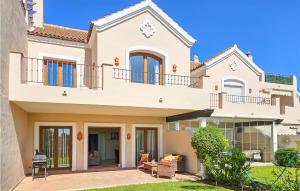 The building in which the holiday home is located