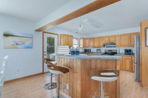 Ett kök eller pentry på 5720 - Island Haven by Resort Realty