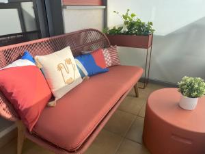 A seating area at GATU PREMIUM Marismas, terraza, parking, piscina común y aire acc , " Preferente mayores de 25 años y familias "