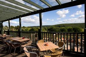 Gallery image of County Arms in Truro