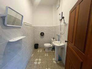 Koupelna v ubytování ANOU HOSTEL