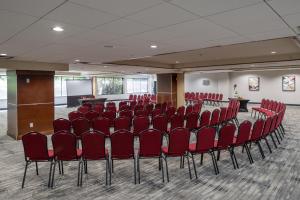 Konferenční prostory v ubytování Four Points by Sheraton Victoria Gateway + 37 fotografií