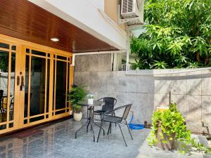 Fotografie z fotogalerie ubytování 曼谷市中心/Thong Lor/Ekkamai/小区联排别墅 v destinaci Bangkok