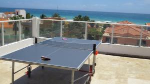 Attrezzature per ping pong presso Ocean Roof o nelle vicinanze