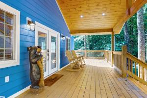 Balkón nebo terasa v ubytování Serenity Cabin