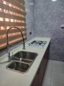 Billede fra billedgalleriet på We care 4 you lodge i Kasoa + 63 billeder