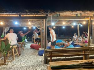 入住Blue Paradise Hotel的客人