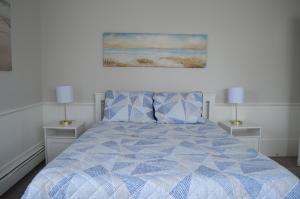 Voodi või voodid majutusasutuse Edgartown Commons Vacation Apartments toas