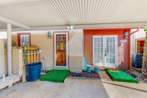 Gallery image of Crows Nest #E in Garland
