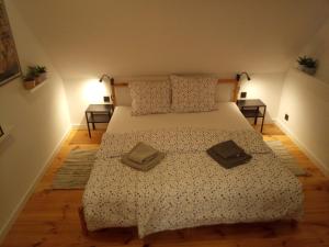 Una cama o camas en una habitación de na Maków