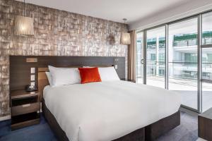 Cama o camas de una habitación en Hilton Auckland