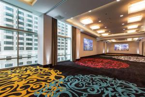 Voodi või voodid majutusasutuse theWit Chicago, a Hilton Hotel toas
